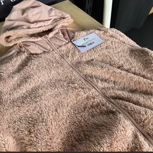 Zyia blush Sherpa jacket